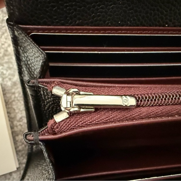 Brand New Chanel Black Quilted Wallet with Silver Logo - Picture 7 of 10